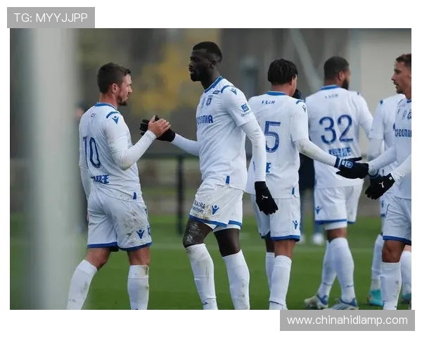 法甲顶级防守球员技术特点与防守表现