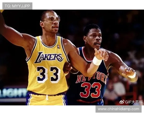 文班若能学习贾巴尔勾手技术将成为无人能挡的篮球巨星