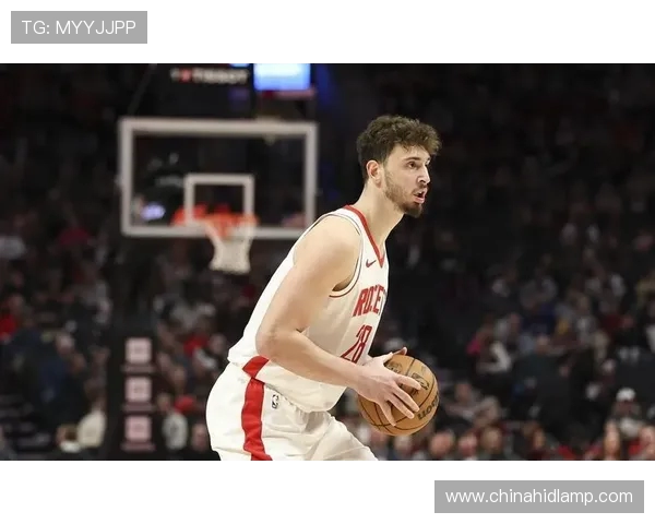 申京本赛季前场拿球禁区触球占比创新低分析及影响探讨